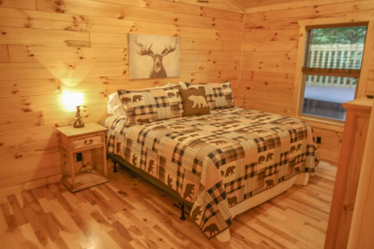 210 Cubs In The Treetops - Luxurious Cabin In Gatlinburg Kültér fotó