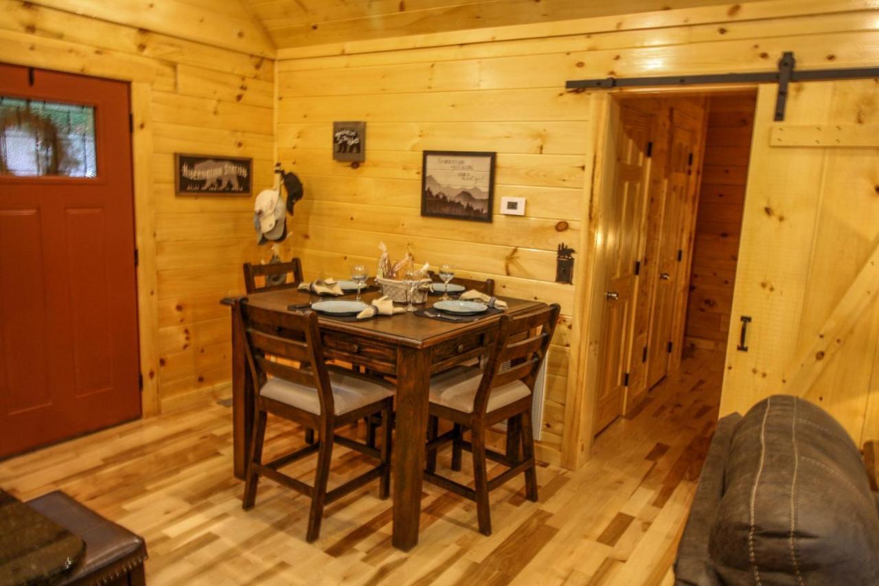 210 Cubs In The Treetops - Luxurious Cabin In Gatlinburg Kültér fotó